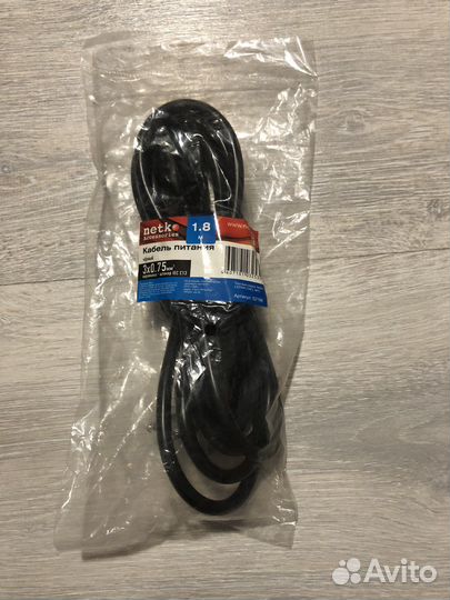 Кабель питания черный 1.8 м