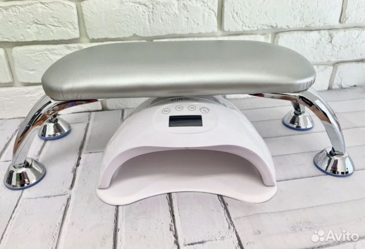 Подставка для маникюра новая