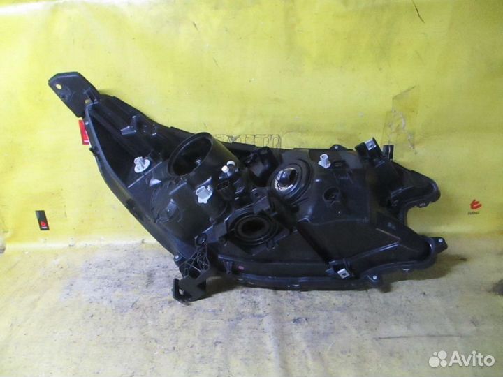 Фара левая Honda Cr-V RM1