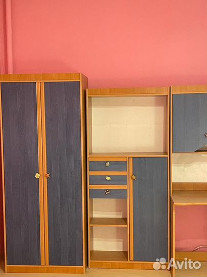 Детский мебельный гарнитур