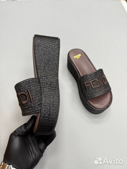 Шлепки Сланцы Fendi Женские Размер 36-40