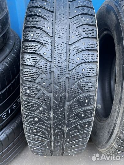 Bridgestone Ice Cruiser 7000 215/70 R16 100T
