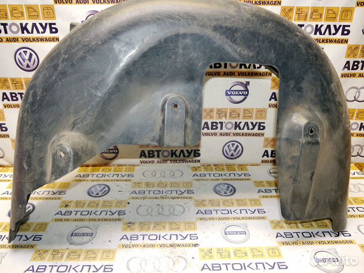 Локер (подкрылок) задний правый Вольво XC70