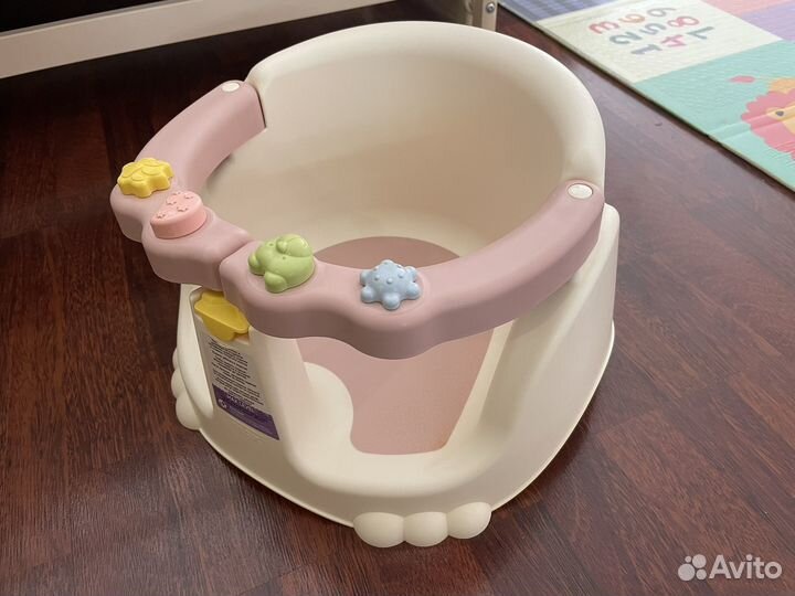 Стульчик для купания с раздвижным поручнем