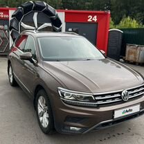 Volkswagen Tiguan 2.0 AMT, 2018, 145 000 км, с пробегом, цена 2 600 000 руб.