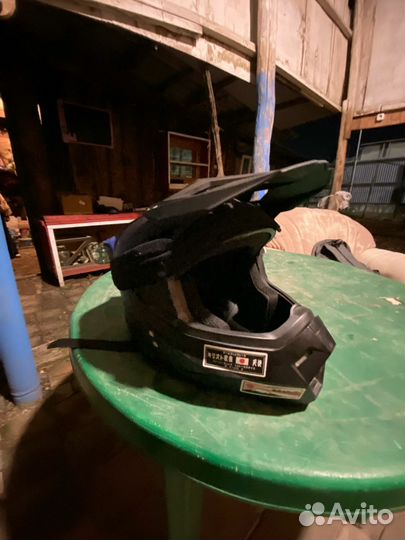 Кроссовый шлем