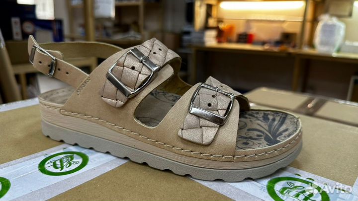 Сандали жен. D-3002L-21 цв. беж (36)