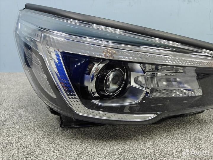 Фара правая subaru forester 5 SK 2018-2021