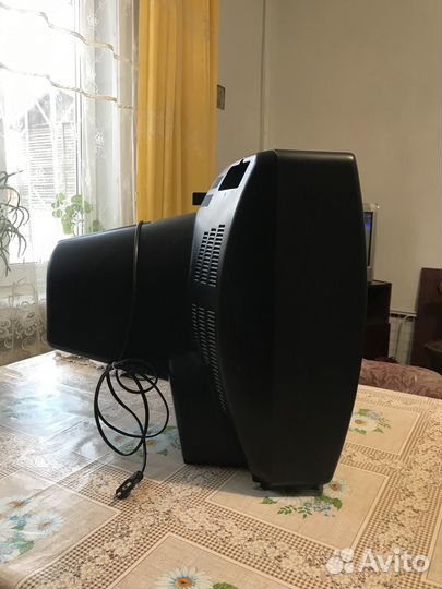 Телевизор samsung