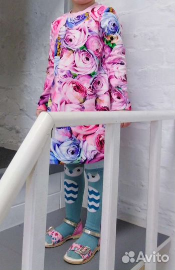 Платье для девочки новое
