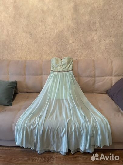 Вечернее платье