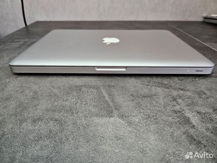 Apple MacBook Pro 13