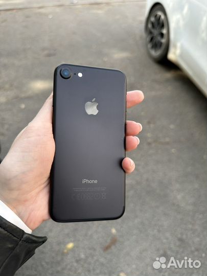 iPhone 7, 128 ГБ