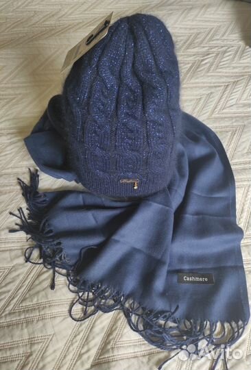 Шапки женские вязаные новые