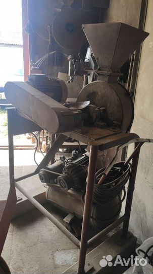 Дробилка для зерна