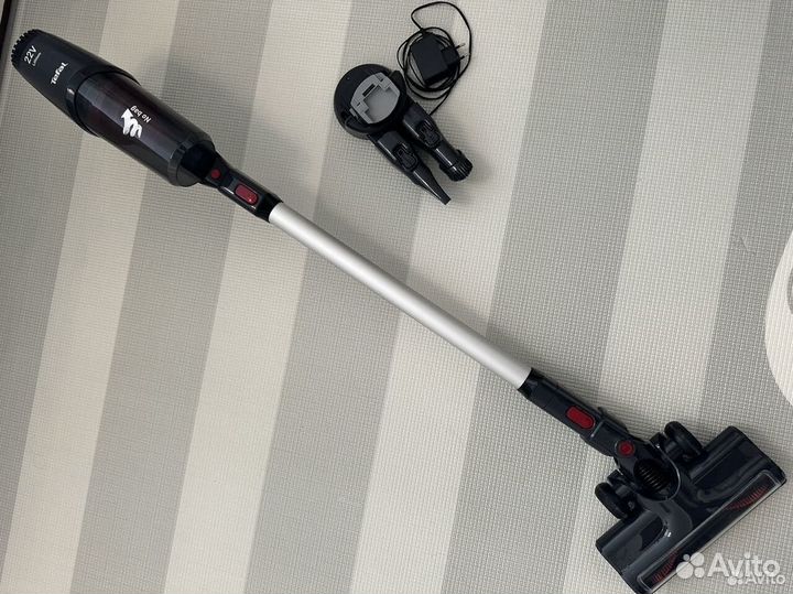 Пылесос безпроводной вертикальный tefal