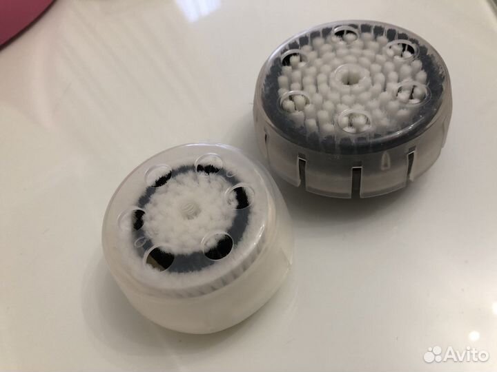 Аппарат для очищения лица Clarisonic Plus