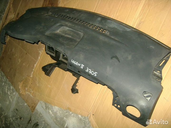 Торпедо Renault Logan 2