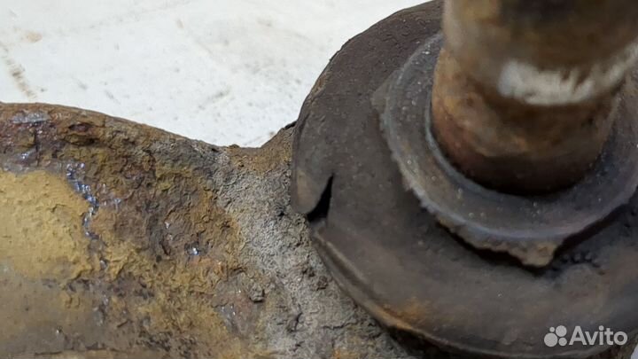 Рычаг подвески Peugeot Expert, 2006