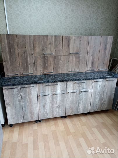 Кухня новая 2м в наличии