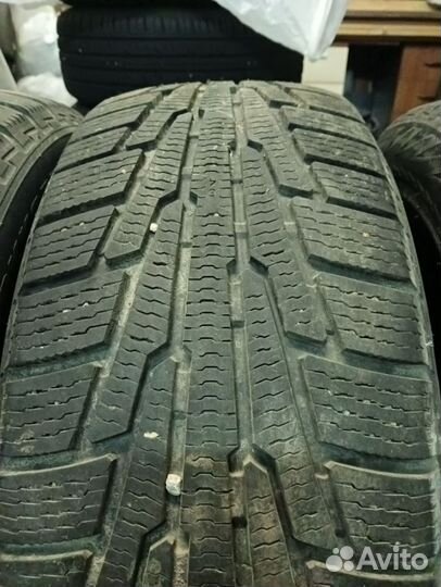 Nokian Tyres Hakkapeliitta R SUV 235/55 R18