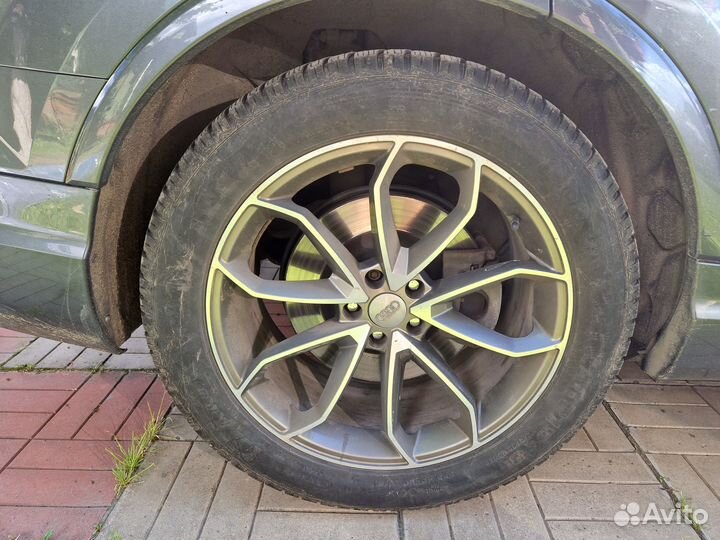 Goodyear 285/45 R20 зимние нешипованые в сборе Q7