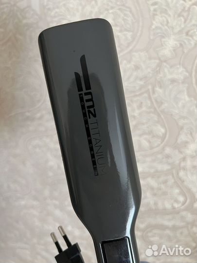 Утюжок mz titanium