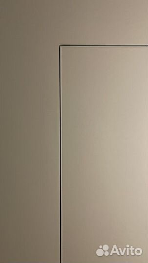 Дверь скрытого монтажа в наличии