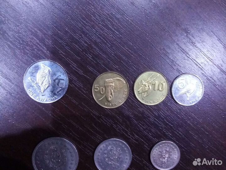 Наборы монет, Замбии, Уругвая, Парагвая, Сингапура