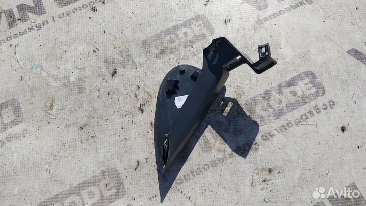 Накладка левая щитка приборов Renault Duster 4x4