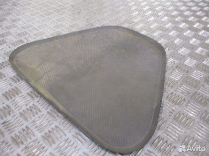 Коврик на торпедо Mercedes-Benz A9436890096