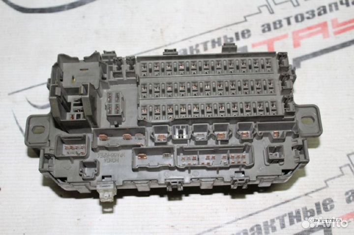 Блок предохранителей honda CR-V RD1 RD2 B20B салон 38600S10003