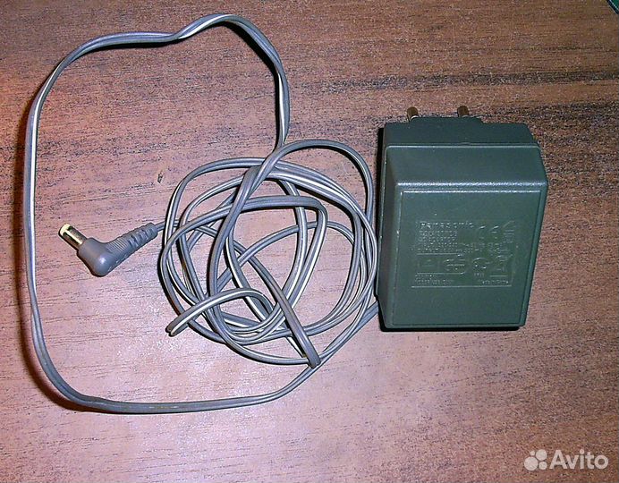 Блок питания Panasonic: 6 V; 6,5 V; 12 V