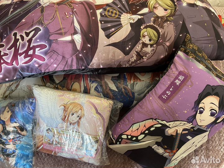 Аниме подушки