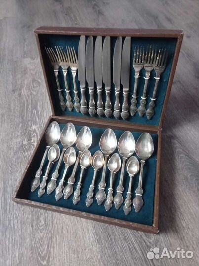 Набор мельхиоровых приборов