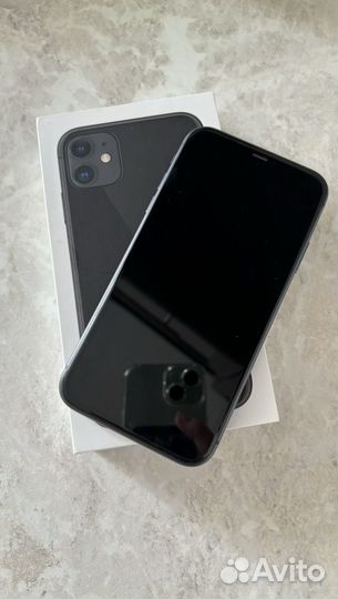 iPhone 11, 64 ГБ