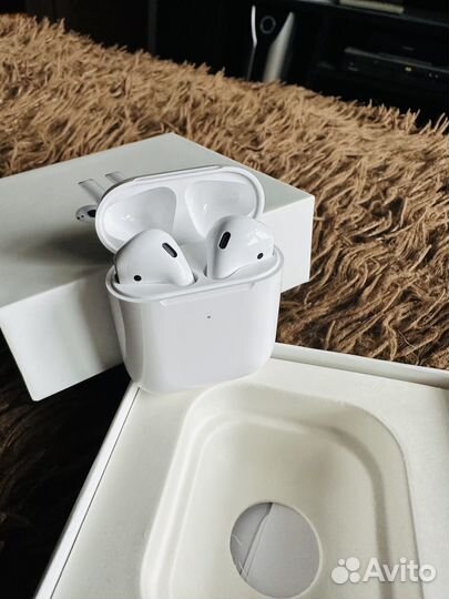 AirPods 2 отличные с чеком