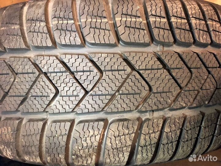Pirelli Winter Sottozero 3 225/45 R18