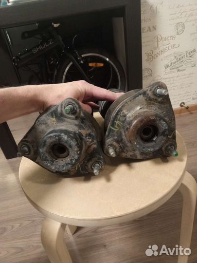 Опоры передних амортизаторов Hyundai i40