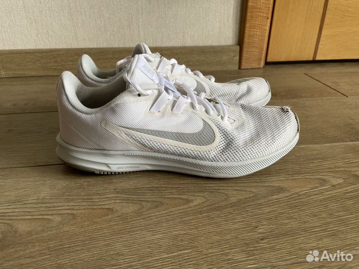 Женские беговые кроссовки Nike Downshifter 9