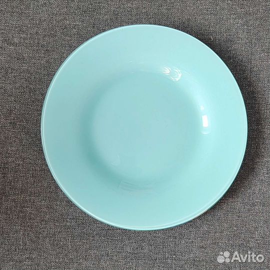 Набор тарелок