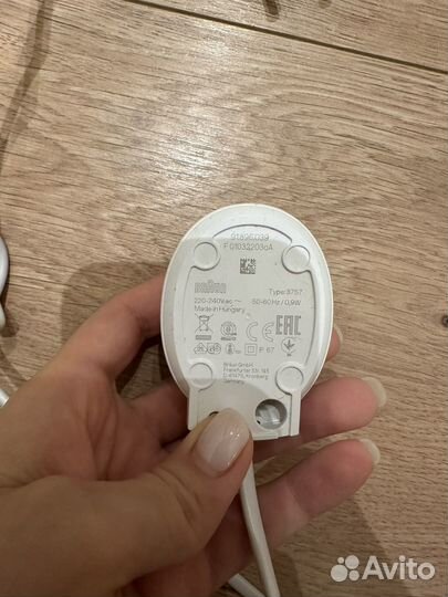 Электрическая зубная щетка oral braul