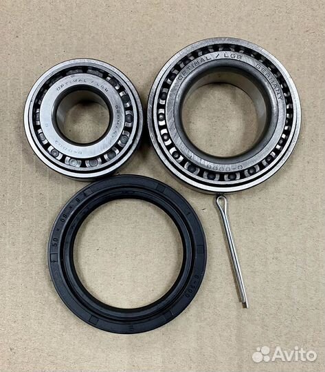 Подшипник ступицы передний Toyota Hiace