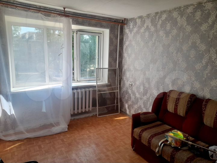 Комната 16 м² в 8-к., 3/5 эт.