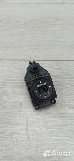 Джойстик Блок управления зеркалами hyundai solaris Лев