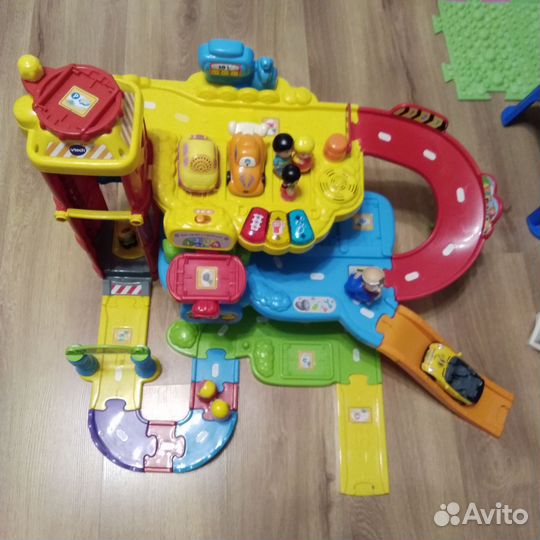 Трек гараж vtech