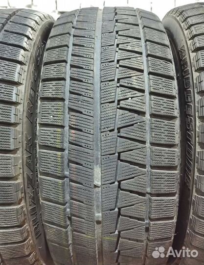 Bridgestone Blizzak Revo GZ 225/45 R17 91Q