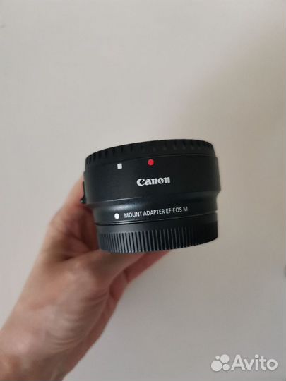 Адаптер Canon EF-EOS M