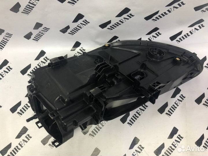 Правый корпус фары Porsche Panamera 970 2013-2016