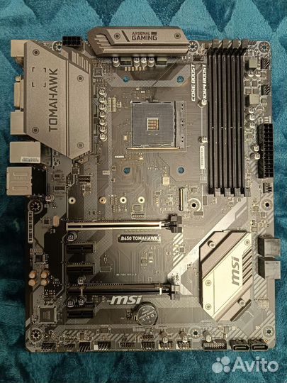 Материнская плата Msi b450 tomahawk